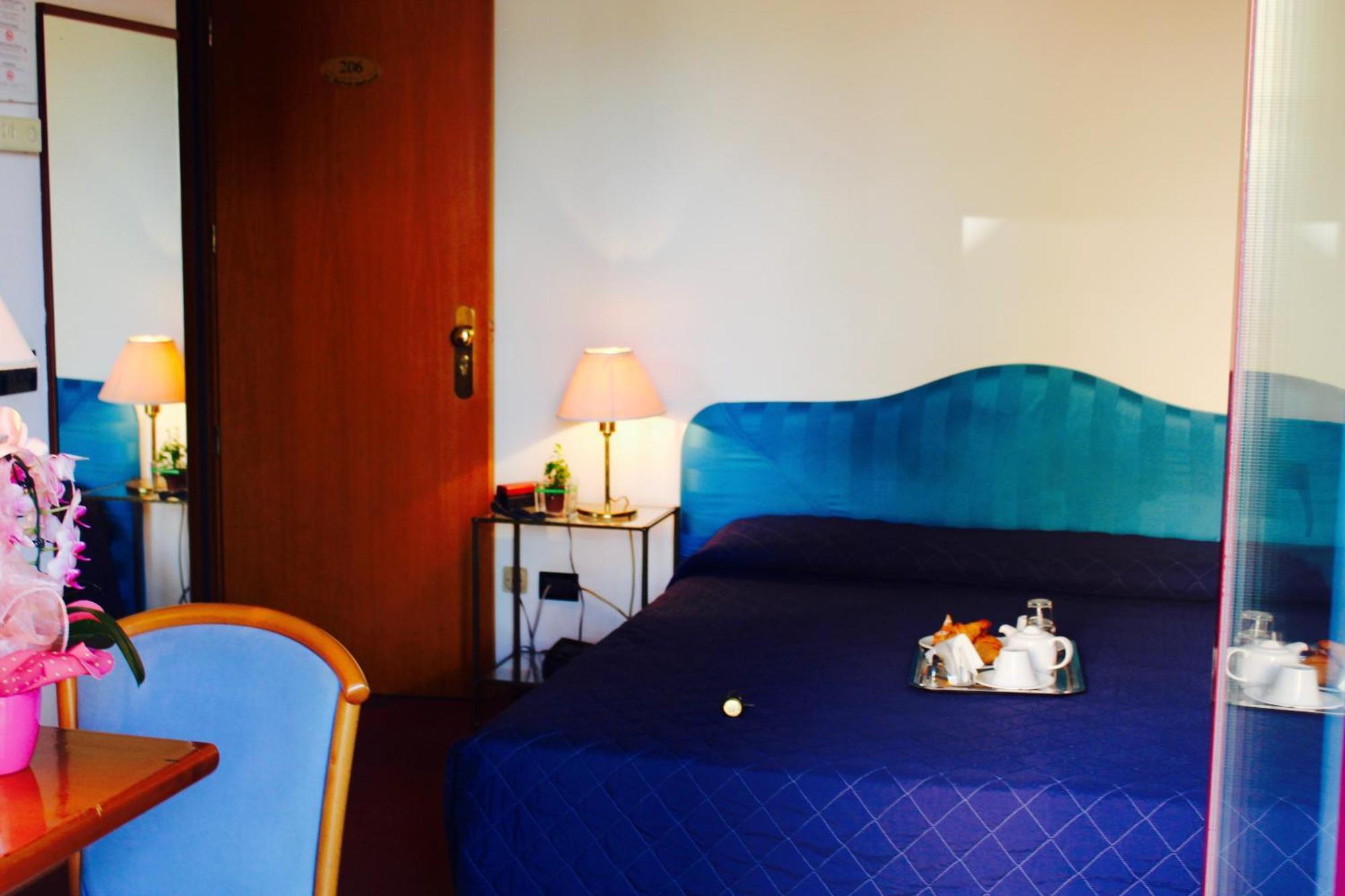 Arcangelo Roof Hotel Rimini Exterior photo